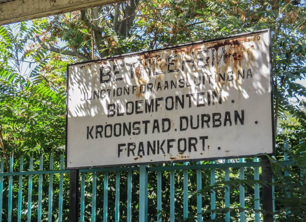 Prinsloo railway station 03